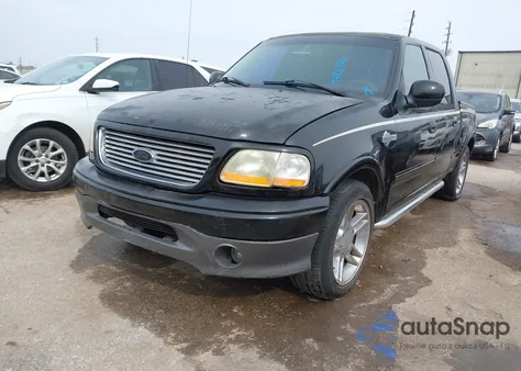 2002 Ford F-150 Lariat/Xlt из США, поврежденный, VIN 1FTRW07L22KB71362